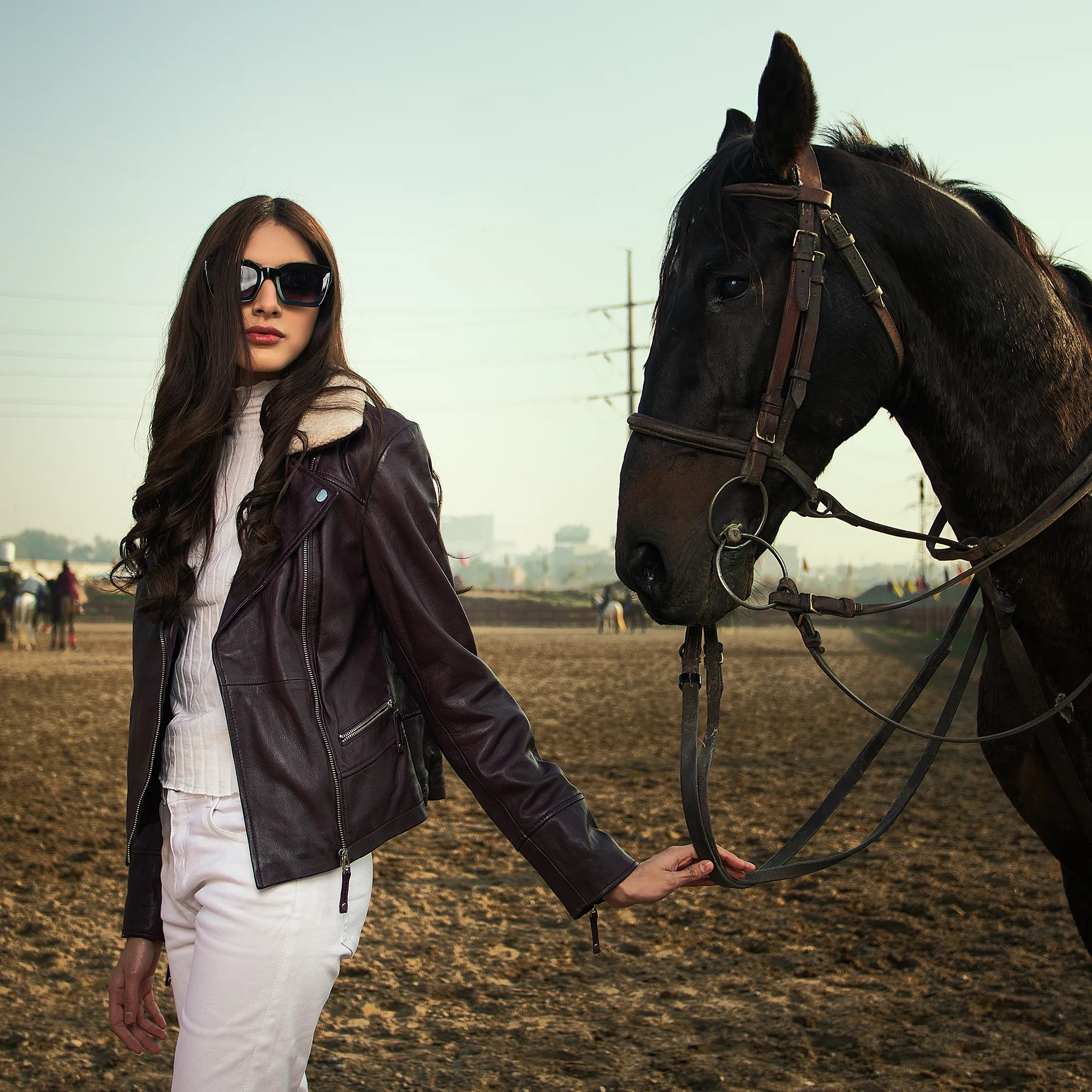 Burgundy Leather Jacket with Luxurious Fur Collar - Kaptan