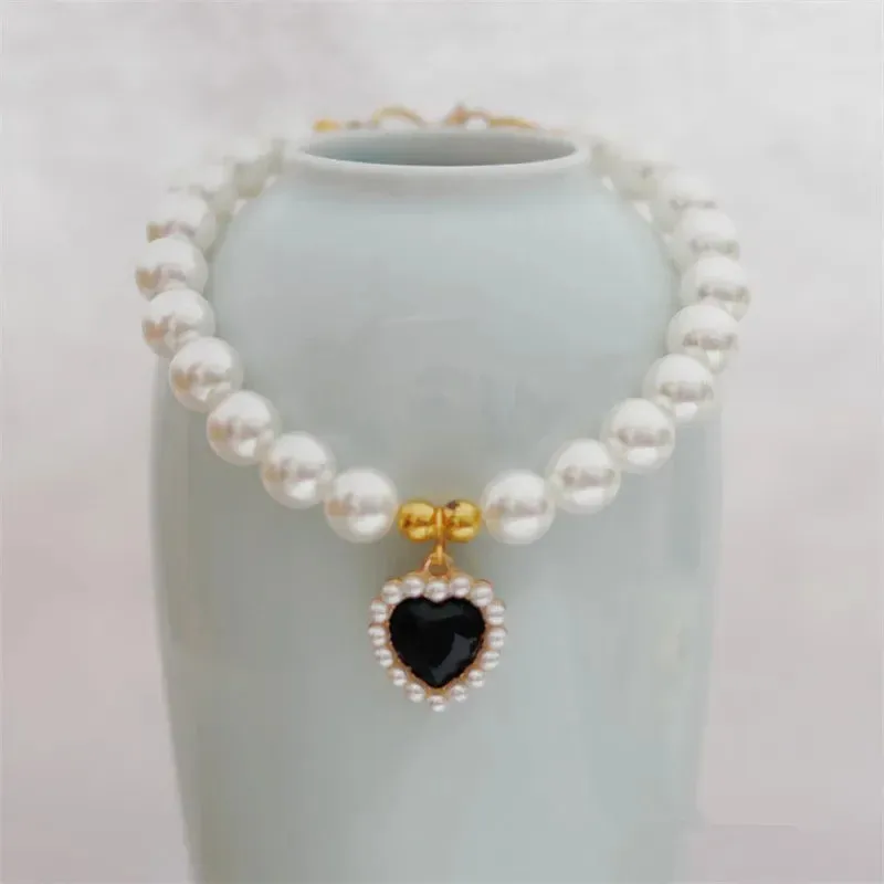 Elegant Adjustable Pearl Pet Necklace for Cats and Dogs
