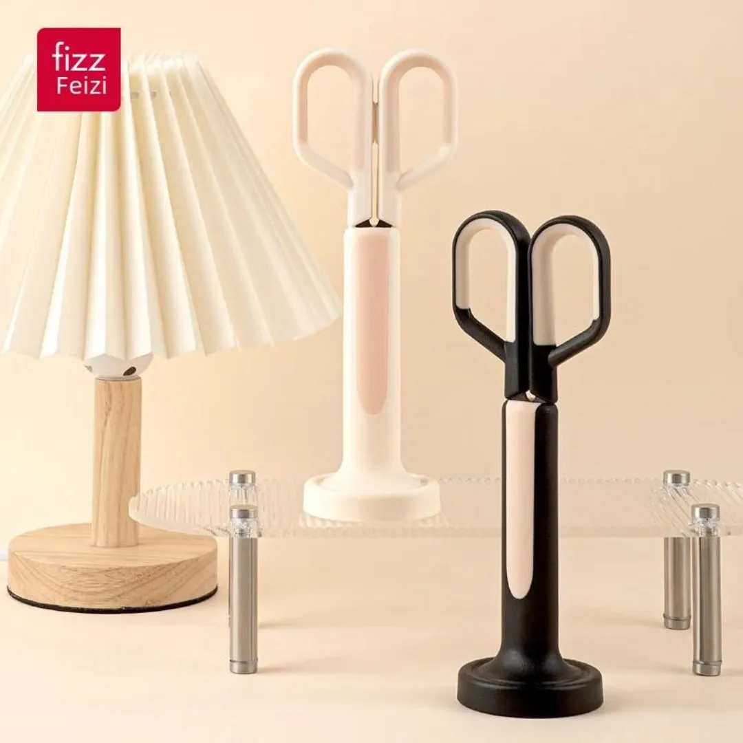 Fizz Standing Scissor