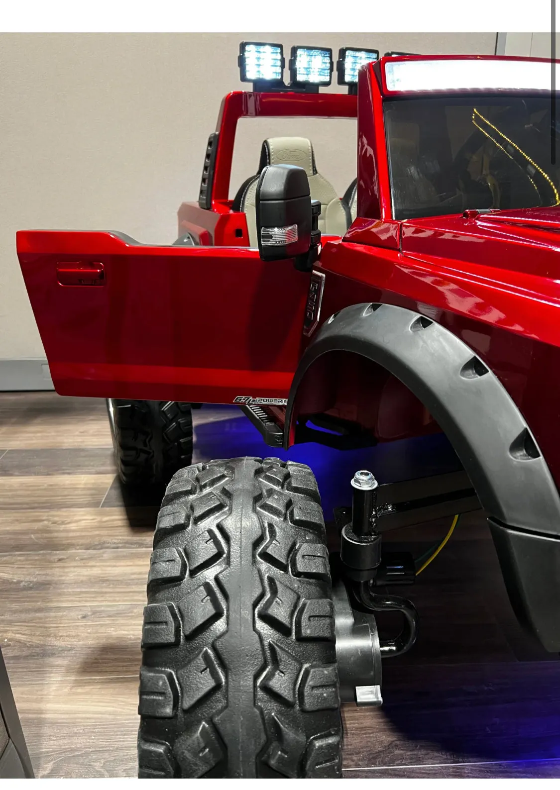 Licensed 2025 Ford Super Duty F450 Lifted Monster Truck 24V Upgraded 4x4 | 2 Seater | Leather Seats | Massive Rubber Tires | Remote | Up to 15KPH