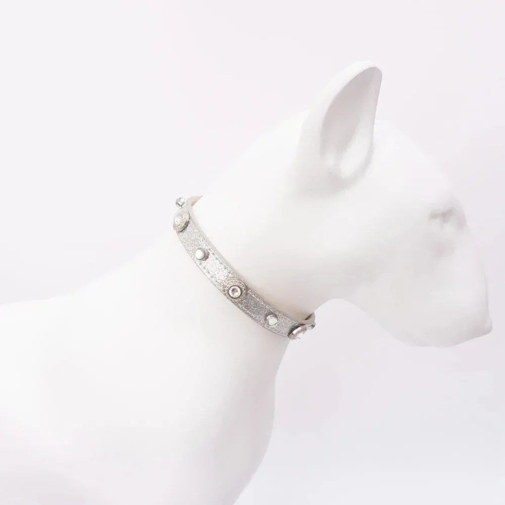 Luxury Adjustable PU Leather Cat and Dog Collar with Lucky Clover Charm